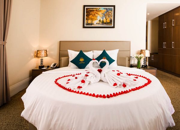 Phòng Junior Suite Phòng Junior Suite tại MerPerle Crystal Palace