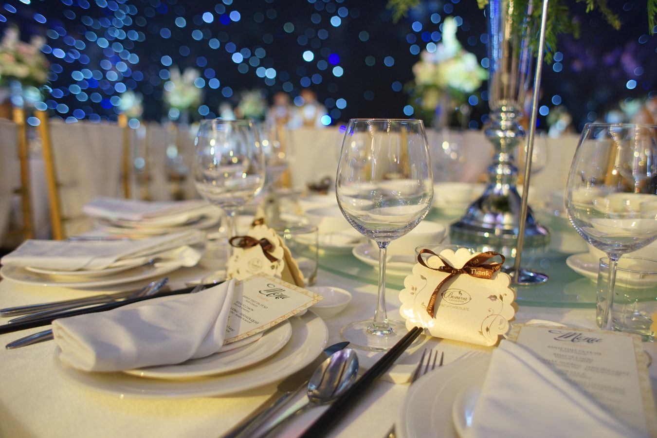 Lưu ý khi lựa chọn các nhà hàng tiệc cưới sang trọng ở TP HCM