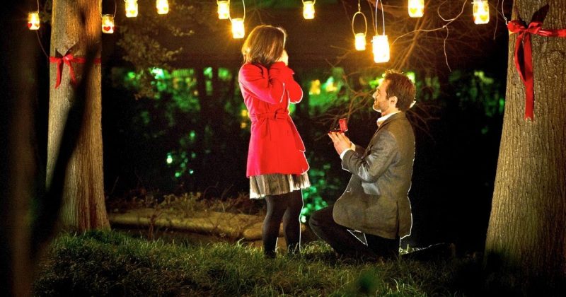10 màn cầu hôn siêu lãng mạn khiến con gái không thể không đồng ý