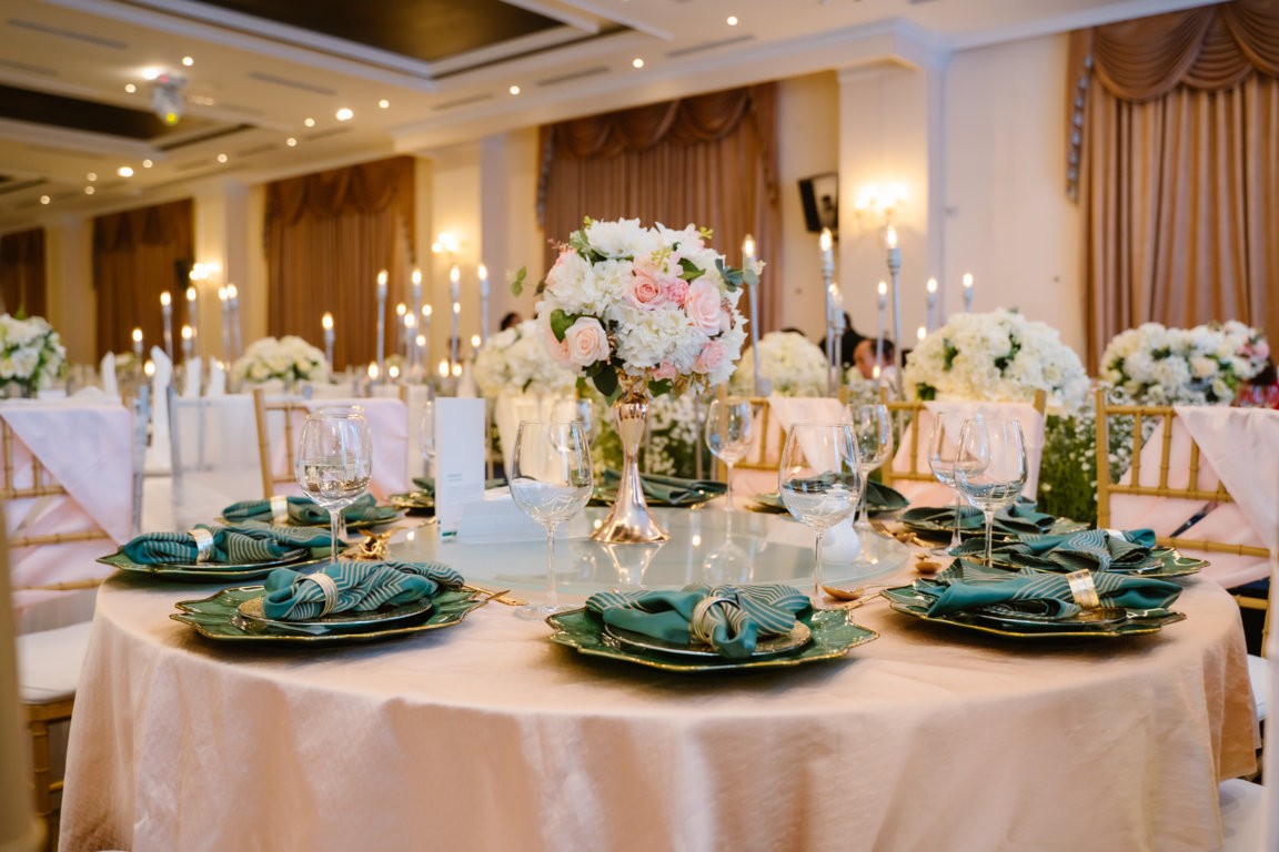 Special Wedding Banquet Decor-MerPerle Crystal Palace Hotel
